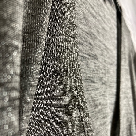 Was💲15! EUC Jennifer Lopez sparkly silver ruched wrap top women’s medium - Picture 5 of 16